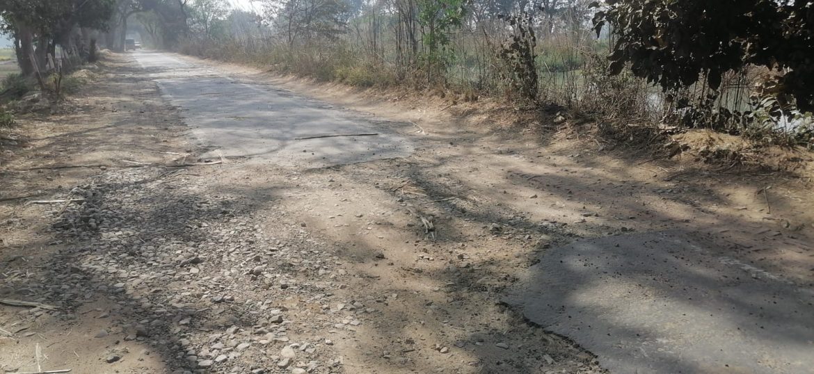 मध्य गंग नहर पटरी की हालत जर्जर, पथरीले रास्तों से गुजरना होगा कठिन शिव भक्तों की होगी कठिन परीक्षा :