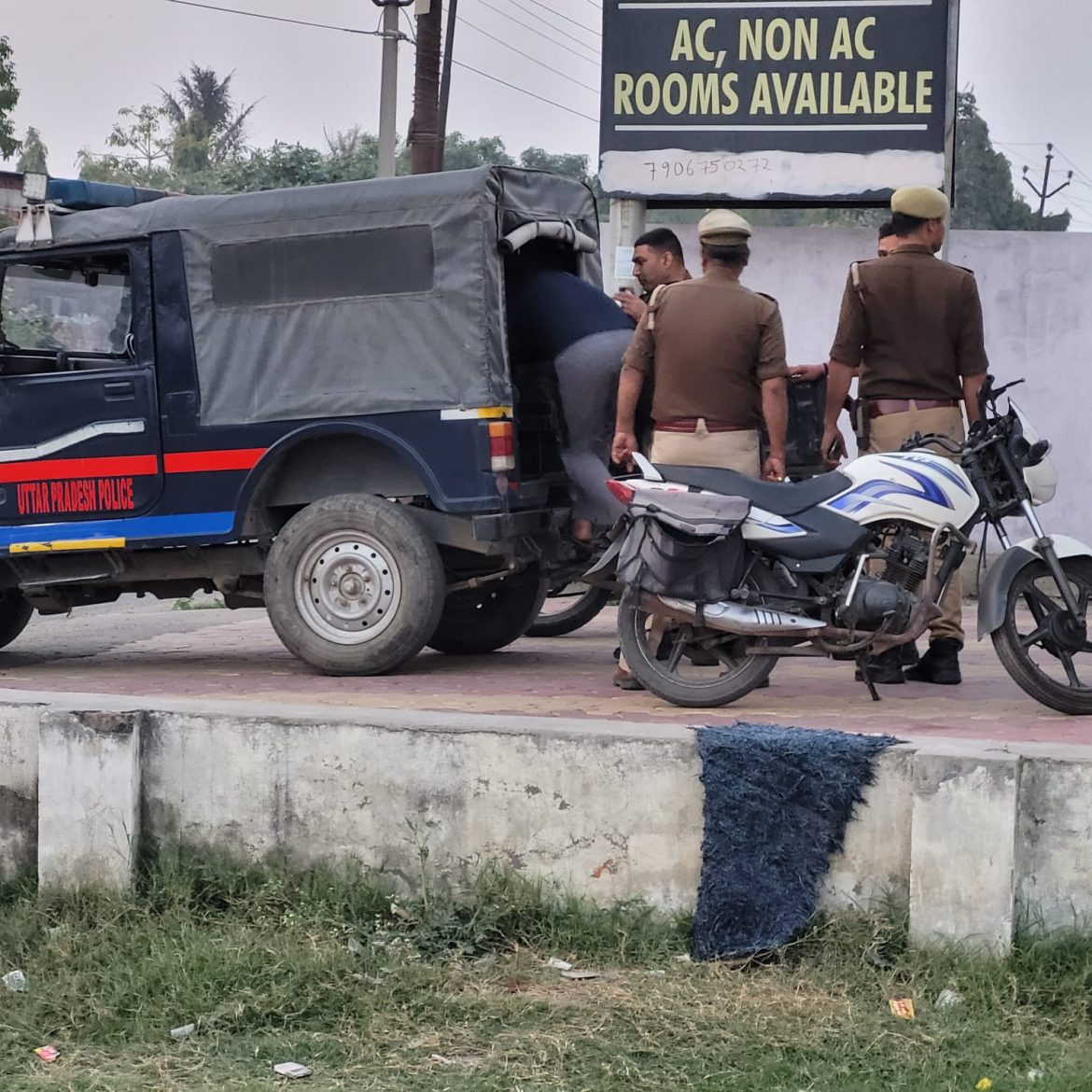शहर कोटला मे कबाड़ी बाजार क्या बंद हुआ वहाँ की बालाओ ने अपने स्थान कुछ होटल और पौंश इलाके बना लिये :