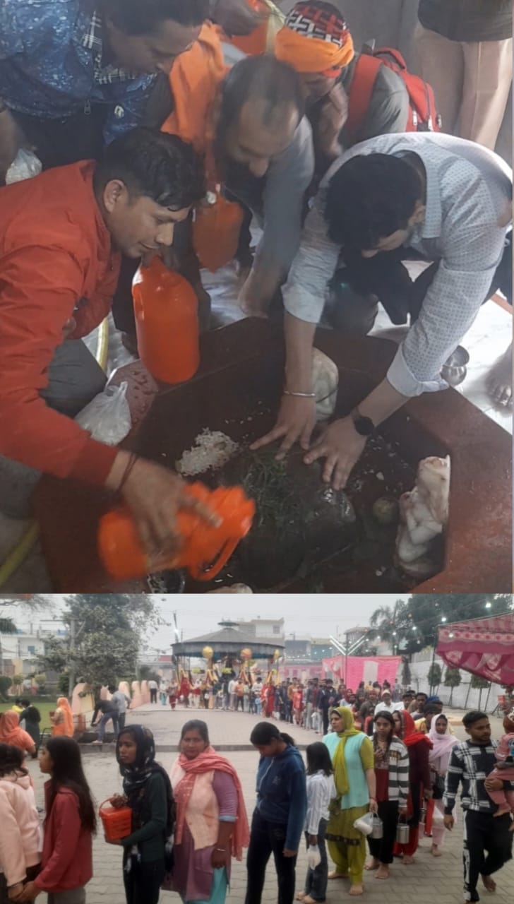 फाल्गुन मास की महाशिवरात्रि के अवसर पर मेरठ रोड स्थित बड़ा महादेव शिव मंदिर पर लगी लंबी शिव भक्तों की लगी कतारे :