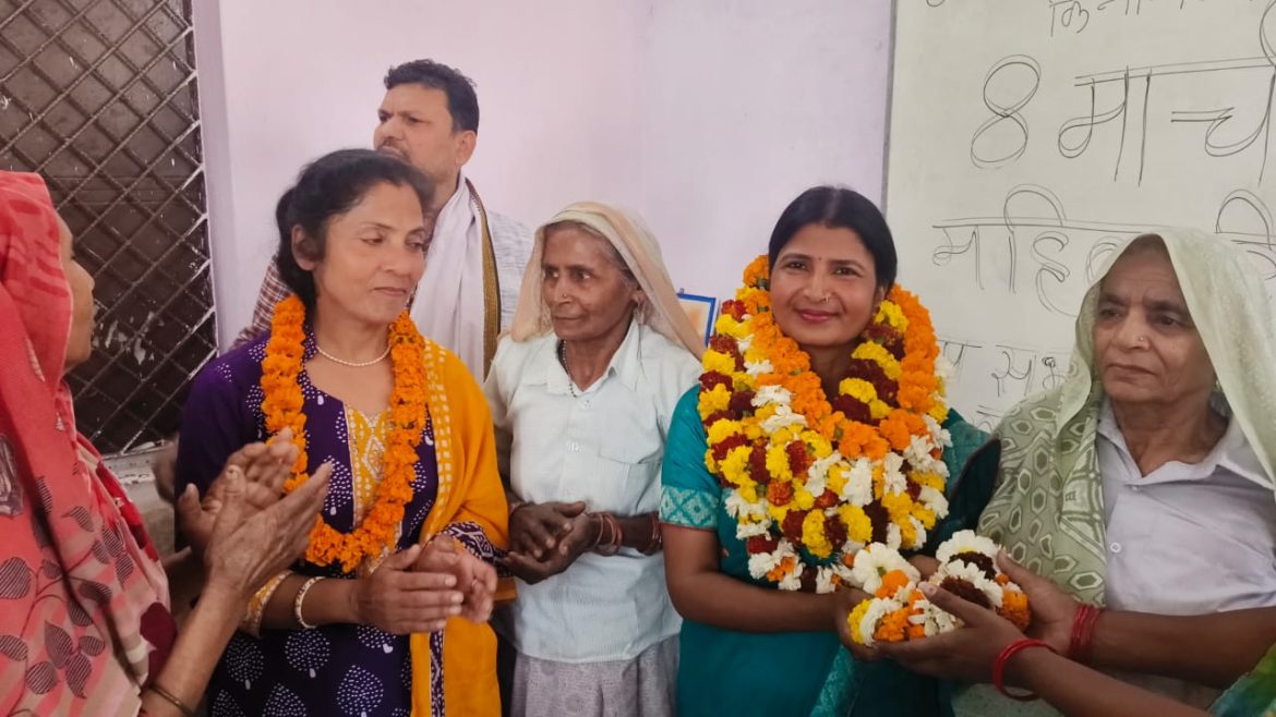 ग्राम किनानगर गांव में डॉ भीमराव अंबेडकर जनकल्याण समित मेरठ मंडल के तत्वधान में अंतरास्ट्रीय महिला दिवस के मौके पर कार्य क्रम किया गया।