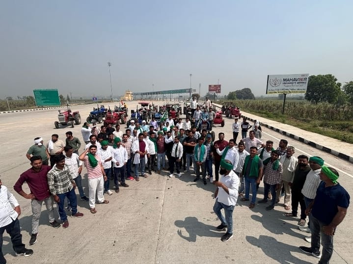 भाकियू किसान यूनियन अराजनैतिक ने पश्चिमाचल विद्युत विभाग के खिलाफ भैंसा टोल टैक्स पर ट्रैक्टर मार्च निकाला :