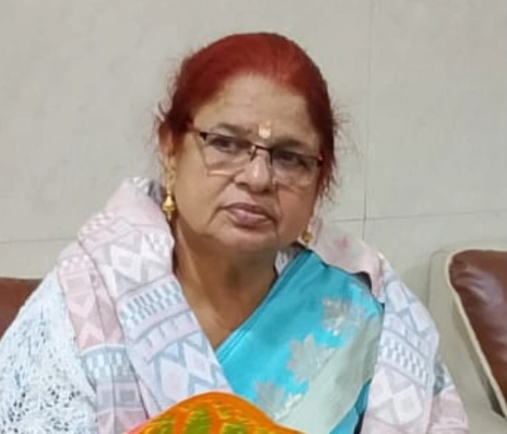 सनातन धर्म की रक्षा को कौन आगे आएगा?” – अतुल शर्मा, मेरठ में खुलेआम फैल रही अनैतिकता की दुकानें, राह भटक रही हैं छात्राएं और युवा :