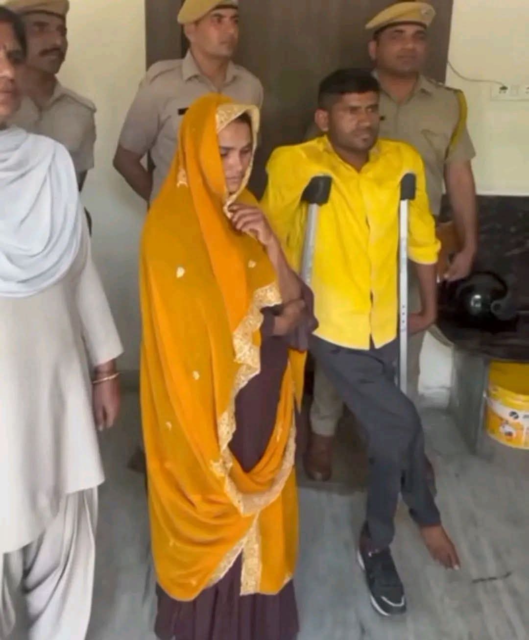 प्यार अंधा ही नहीं, लंगड़ा भी होता है राजस्थान के अजमेर शहर में एक पत्नी ने अपने पति को अपने लंगड़े प्रेमी से मरवा दिया :