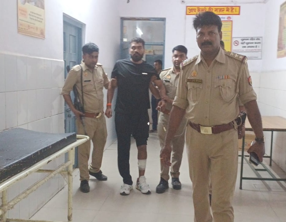 लूट एवं हत्या जैसी घटनाओं को अंजाम देने वाले कुख्यात / शातिर किस्म के 25 हजारी इनामी हिस्ट्रीशीटर पुलिस मुठभेड़ के दौरान घायल /गिरफ्तार :