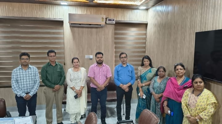 जिला शिक्षा मेरठ के द्वारा प्राथमिक विद्यालय के शिक्षकों के क्षमता संवर्धन हेतु डिजिटल लिटरेसी व आर्टिफिशियल इंटेलिजेंस संबंधी प्रशिक्षण का किया आयोजन :