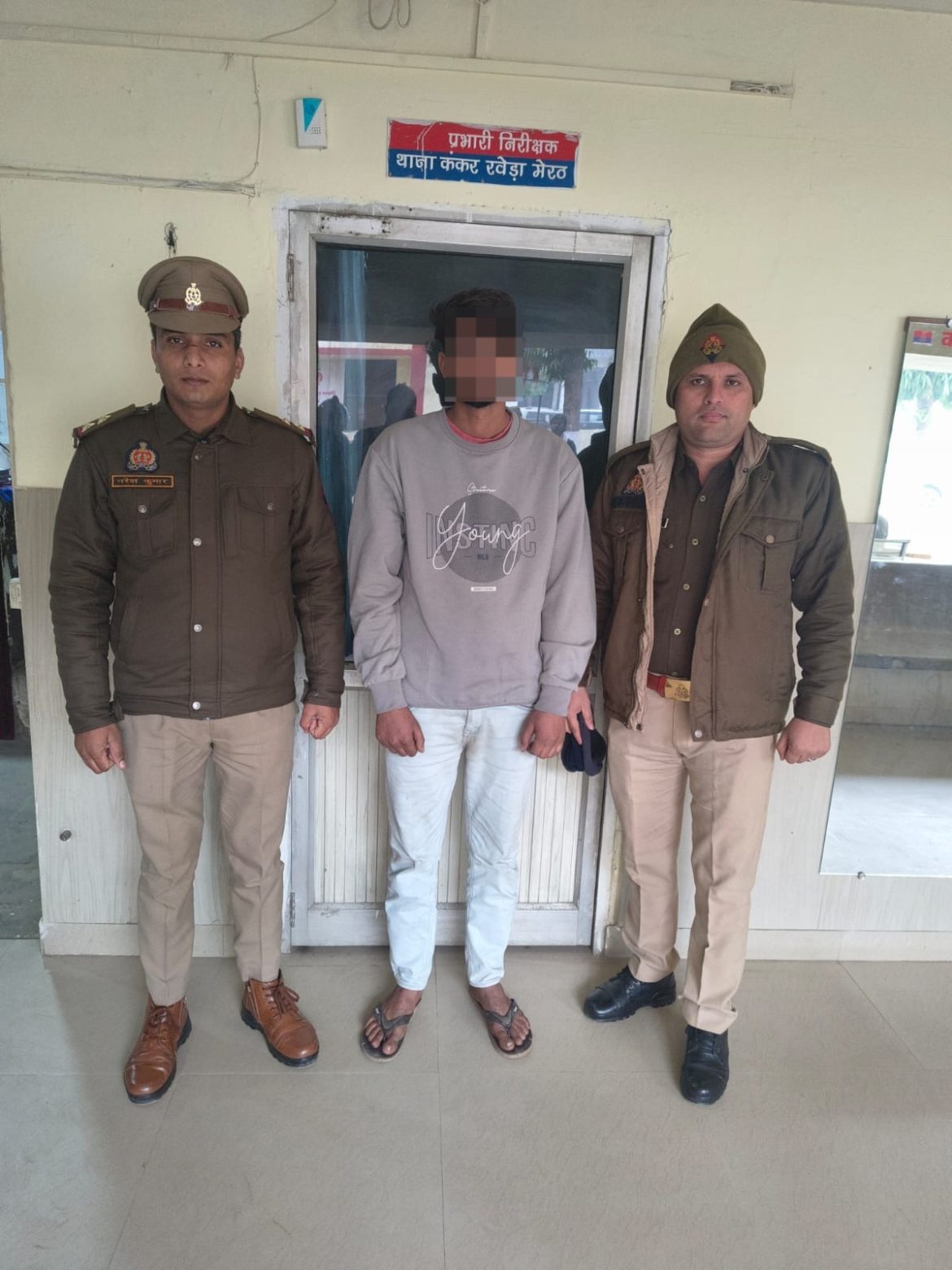 थाना कंकरखेड़ा पुलिस द्वारा सोशल मीडिया पर वायरल वीडियो में एक कुत्ते को पीटकर जान से मारने वाला अभियुक्त गिरफ्तार :