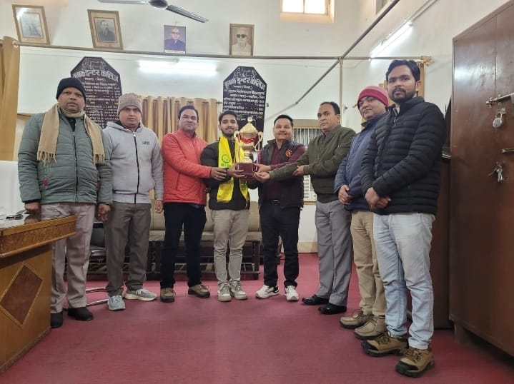 कृषक इण्टर कालिज के पुरातन छात्र शगुन गौतम ने लहराया परचम :