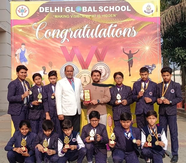 मेरठ गंगानगर में तीन दिवसीय तिरंगा शूटिंग रेंज प्रतियोगिता में मवाना के दिल्ली ग्लोबल स्कूल के बच्चों ने 14 पदक जीते :