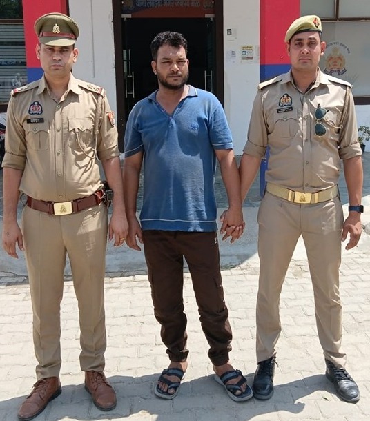 थाना लोहियानगर पुलिस व स्वाट टीम की बड़ी सफलता: 50,000 रुपये के इनामी अपराधी गुजरात से गिरफ्तार :