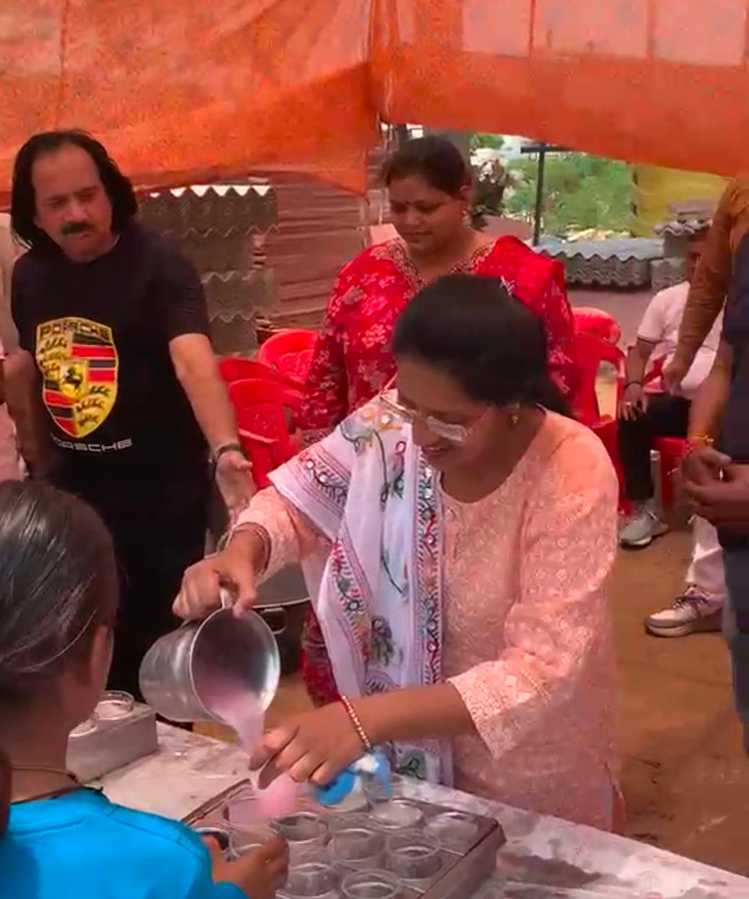 मेरठ में “मीठे शरबत” आयोजन से राहगीरों व नागरिकों को राहत, संगठन के कार्यों की सराहना :