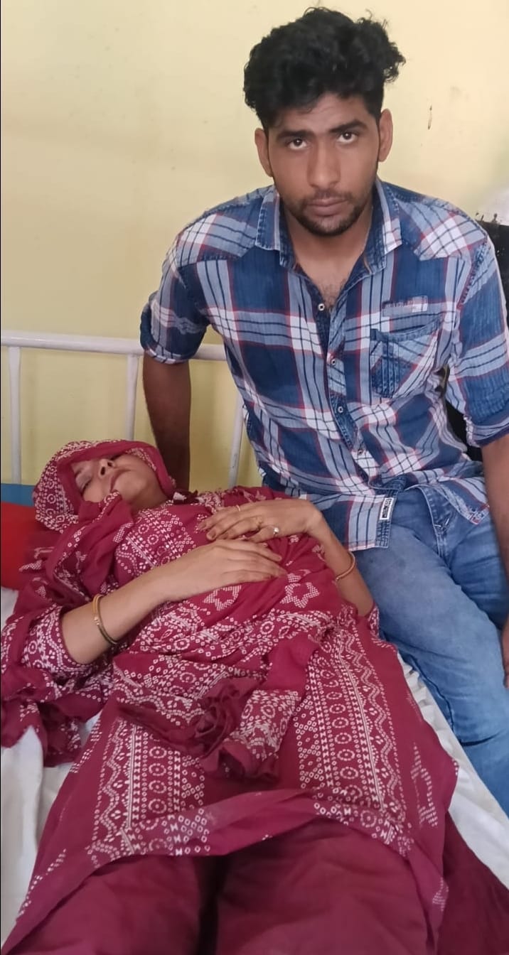तिगरी में छोटे हाथी की टक्कर के बाद बवाल, दंपति से मारपीट और महिला से छेड़छाड़ का आरोप :