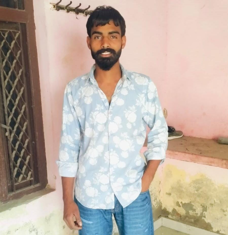 गाड़ी सवार युवक अभिषेक को उठाकर ले गए, 2 दिन बाद भी नहीं मिला सुराग परिजनों का आरोप—पुलिस को घटना की जानकारी होने के बावजूद तहरीर में कराया बदलाव, तलाश में बरती जा रही लापरवाही :