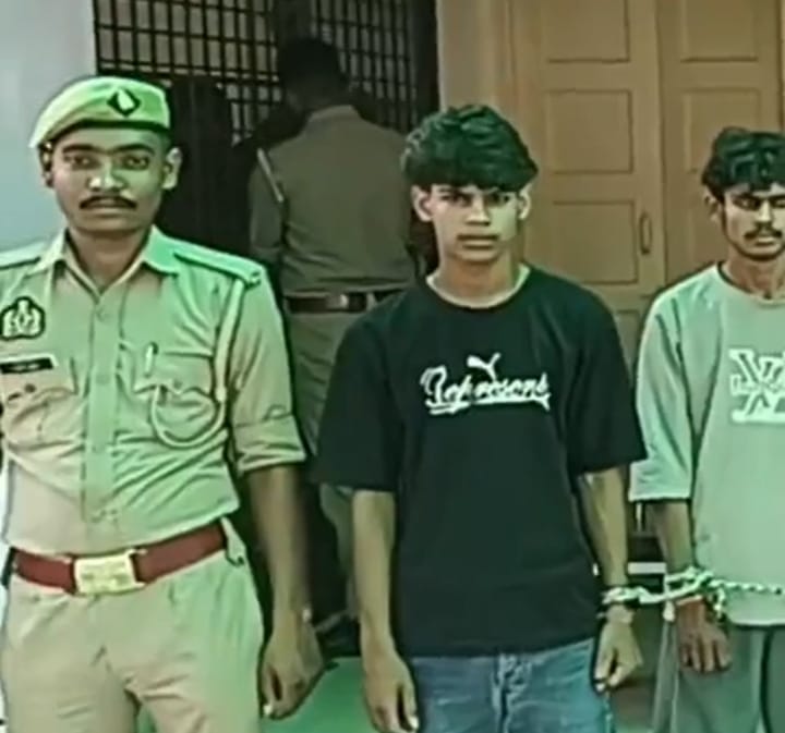मवाना में युवक ने मां समेत तीन लोगों पर लगाया मारपीट और धमकी देने का आरोप :