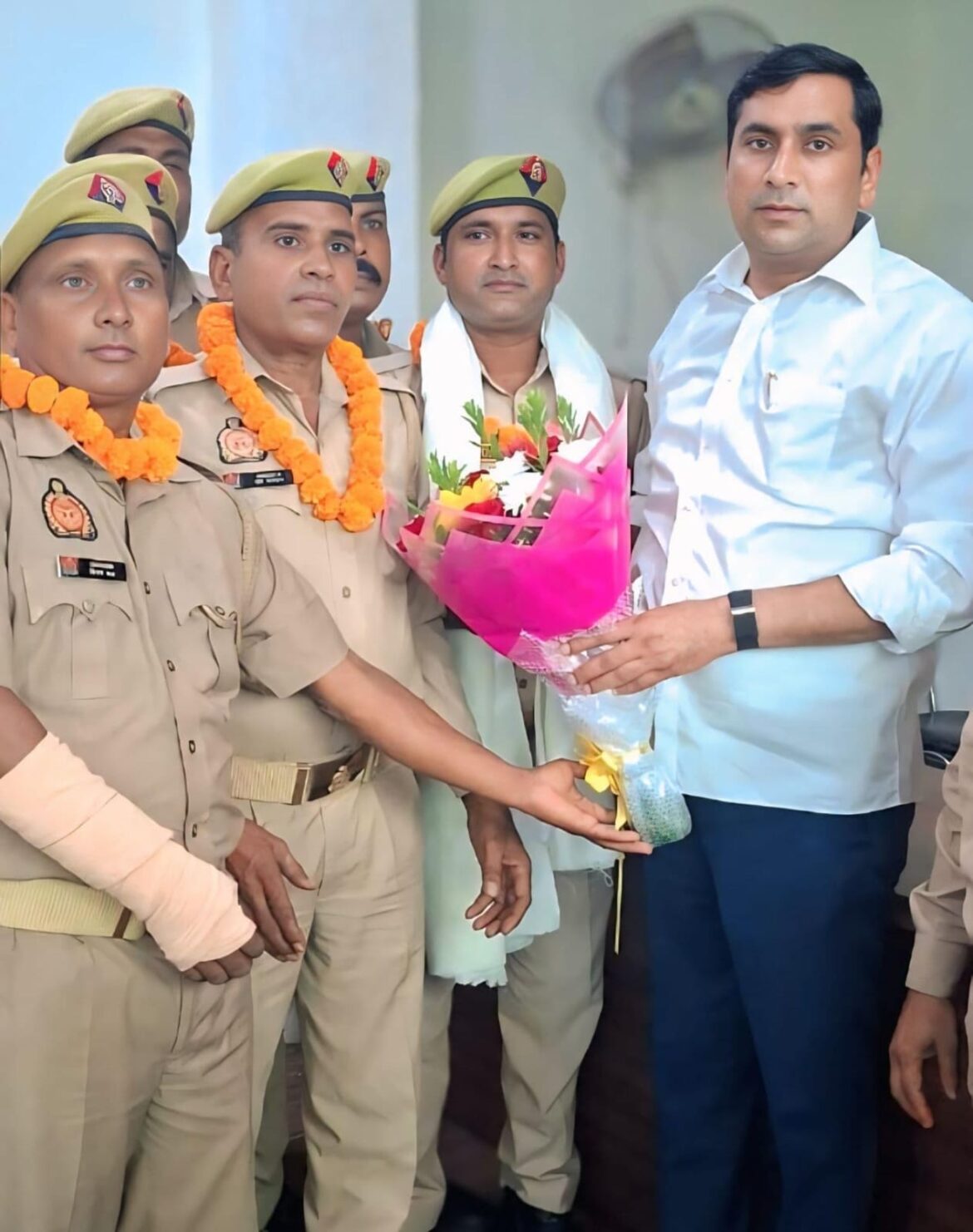 पीआरडी जवानों के मानदेय में ऐतिहासिक वृद्धि, मंत्री डॉ. सोमेंद्र तोमर से मिले जवान :