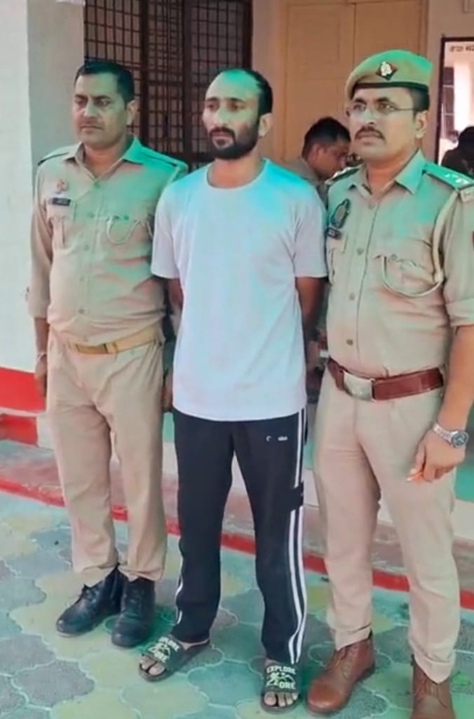 नाबालिग से दुष्कर्म के मामले में वांछित आरोपी गिरफ्तार :
