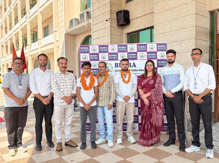 राष्ट्रीय स्तर पर चमका मवाना का दक्ष सिरोही, 800 मीटर दौड़ में जीता स्वर्ण पदक :